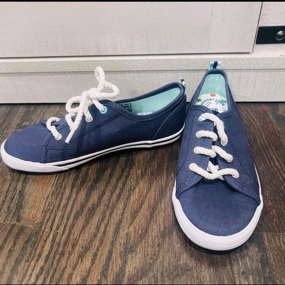 Sperry boys shoes